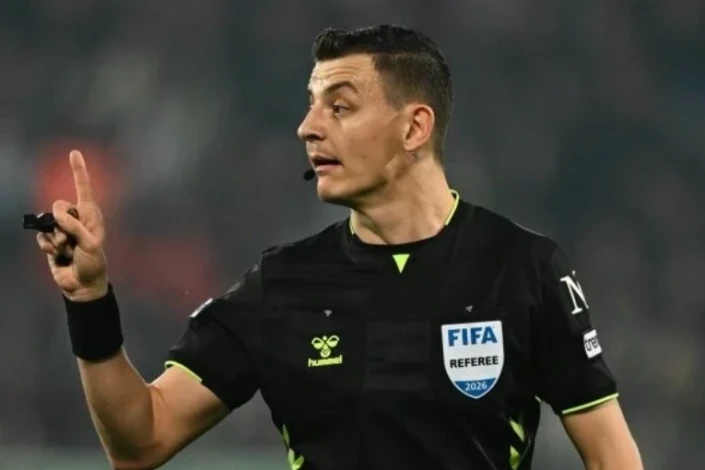 "Beşiktaş" - "Qalatasaray" derbisinin hakimi məlum oldu