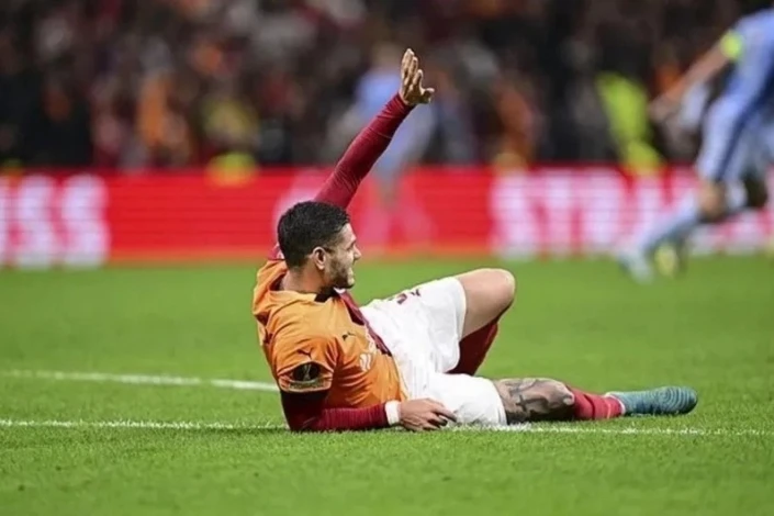 "Qalatasaray" Mauro İkardinin müqaviləsini dondura bilər