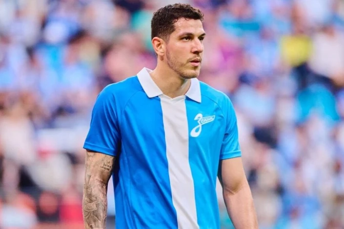 "Palmeyras" "Zenit"in müdafiəçisi Ninoya görə 14 milyon avro təklif etməyə hazırdır