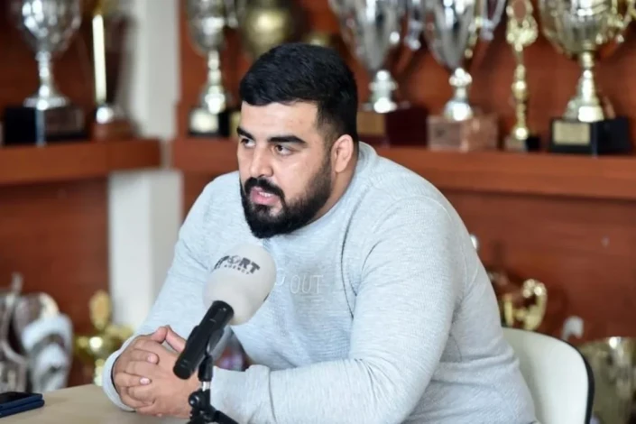 Azərbaycan çimərlik güləşində maraq artır