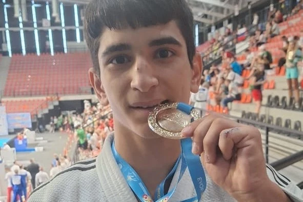 Rza Xəlilli: Festivalda qızıl medal qazanmaq heç də asan deyil
