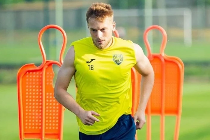 Yegor Khvalko signed a contract with "Tobol"
