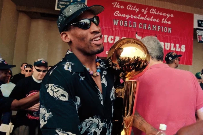 Dennis Rodman: “90-cı illərdə sosial şəbəkələr olsa idi, milyarder olardım”