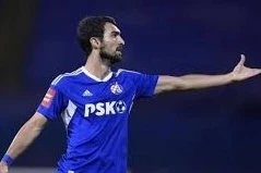 "Dinamo"nun baş məşqçisi Mahirin başqa klubdan təklif aldığını bildirib
