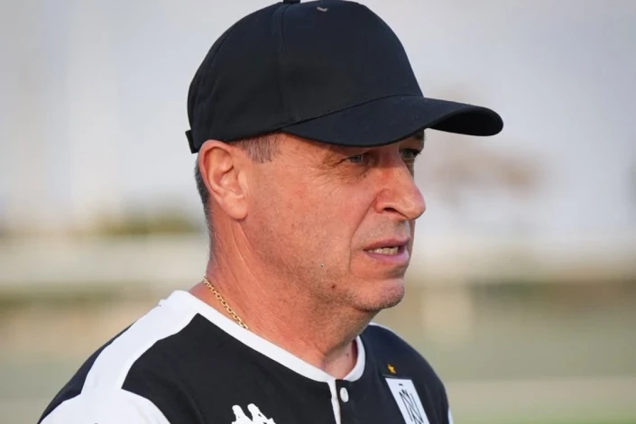 Yuri Vernidub “Neftçi”yə daha üç futbolçu transfer olunmasını istəyir