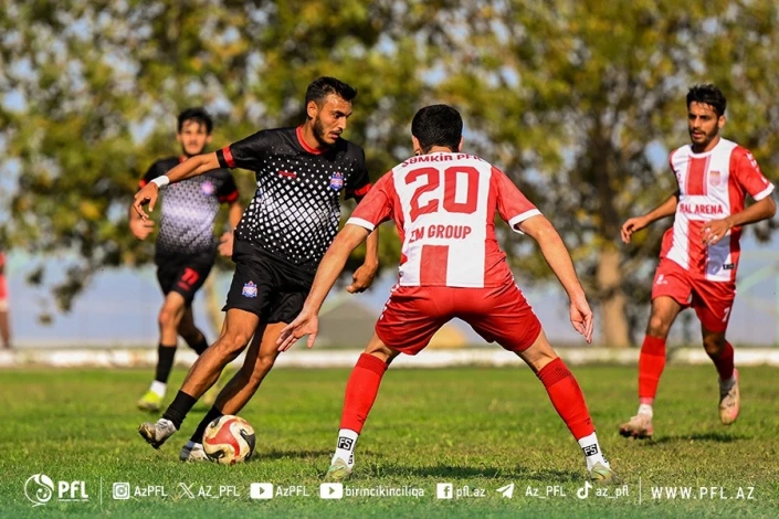 II League: 