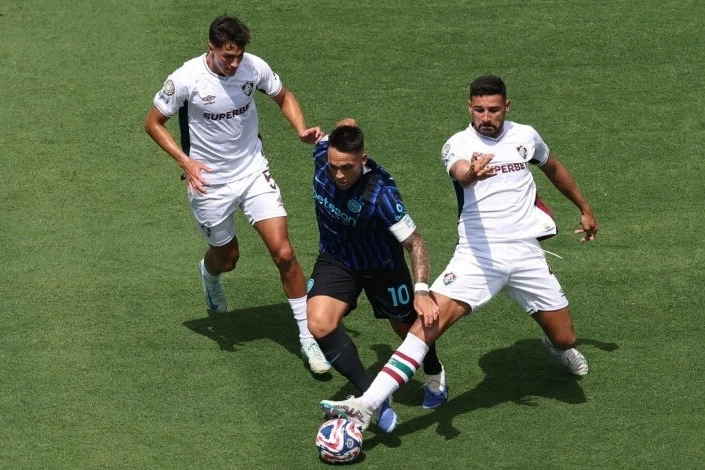 "Fluminense" "İnter" üzərində qələbə qazanaraq Klublararası Dünya Çempionatının 1/4 finalına yüksəlib