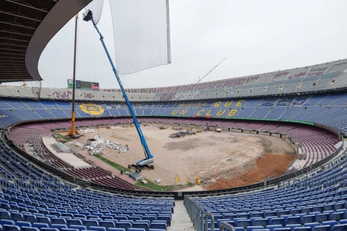 "Camp Nou" yakınlarında göçmen işçilerin sınır dışı edilmesine karşı protesto düzenlendi
