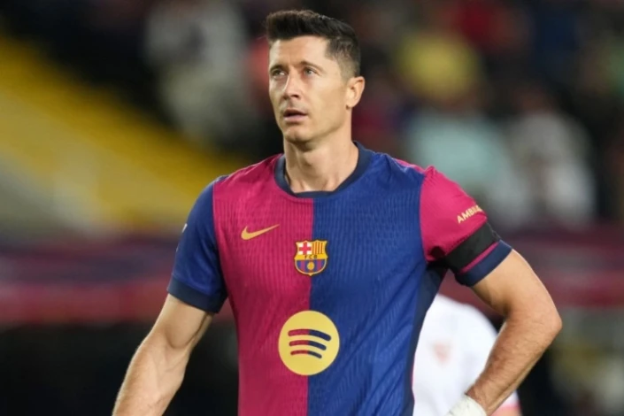 Lewandowski will continue his career in an Arab club