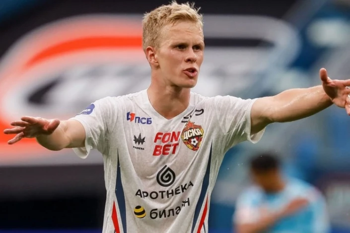 "Beşiktaş" Matvey Kislyakı transfer etmək istəyir