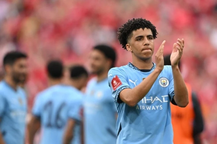 "Mançester Siti" qışda Luis və Bobbla yolları ayıra bilər