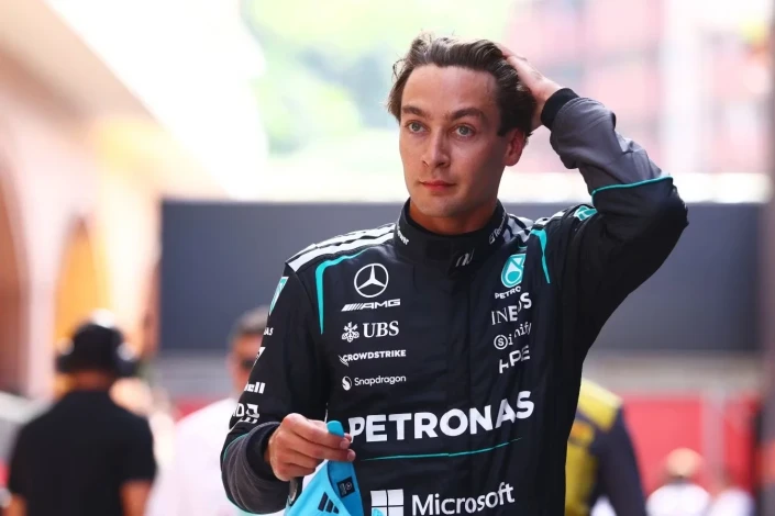 Helmut Marko Rassellin dünya çempionu olmaq şansına inanmır
