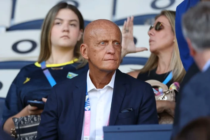FIFA başkanı Deschamps'in hakemlik eleştirisine cevap verdi