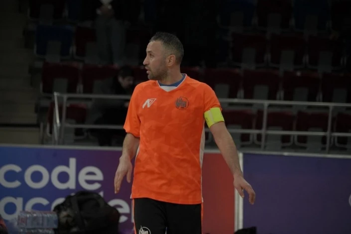 “Baku Fire” həkimin 5 oyunluq cəzalanmasına münasibət bildirib