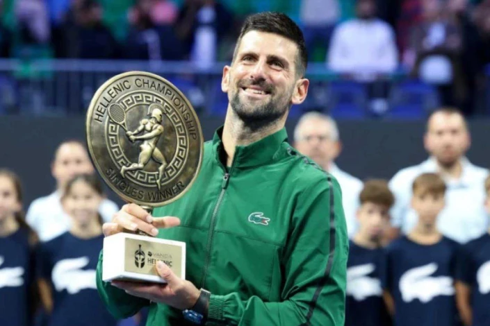 Novak Cokoviç Afinada 101-ci titulunu qazanıb