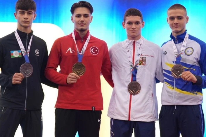 Azərbaycan karateçiləri Polşada keçirilən Avropa çempionatında 3 medal qazanıb