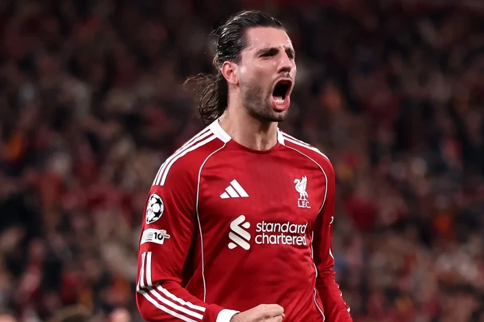 Dominik Soboslai “Liverpul”la 2031-ci ilədək yeni müqavilə imzaladı