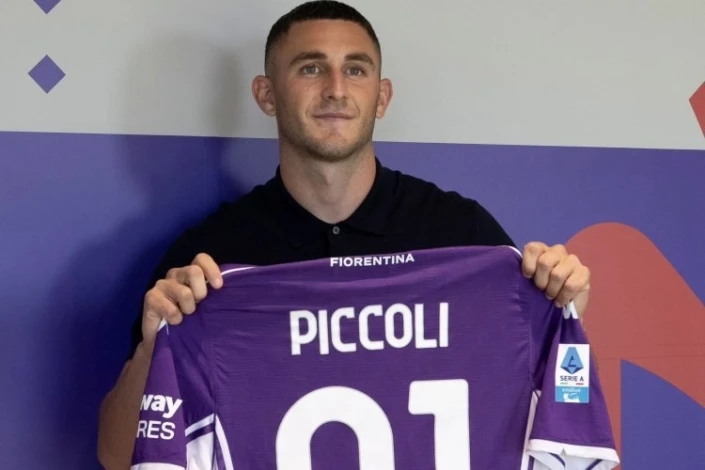 "Fiorentina" Roberto Pikkolini transferini rəsmiləşdirdi
