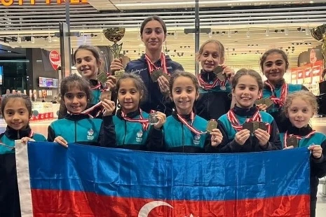 Gimnastlarımız İstanbulda 12 medal qazandı