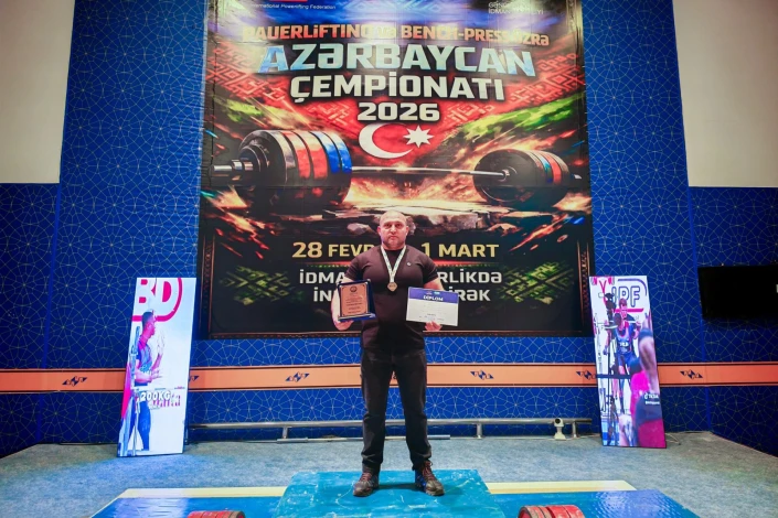 Əli Əsgərov pauerliftinq üzrə Azərbaycan çempionu adını qazanıb - FOTO