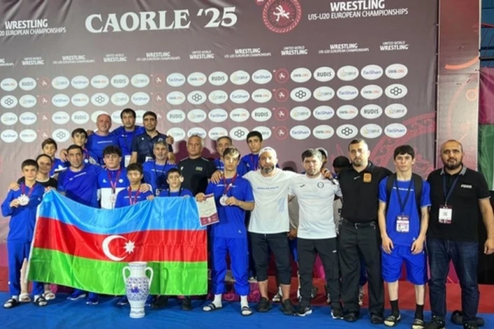 U15 Sərbəst Güləş üzrə Millimiz Avropa Çempionu Oldu