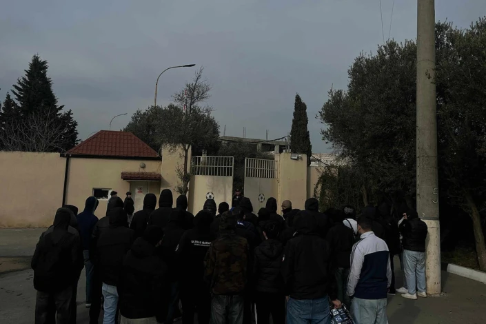 "Neftçi", "Karabağ"ın yedek takımlarının maçına taraftar almadı
