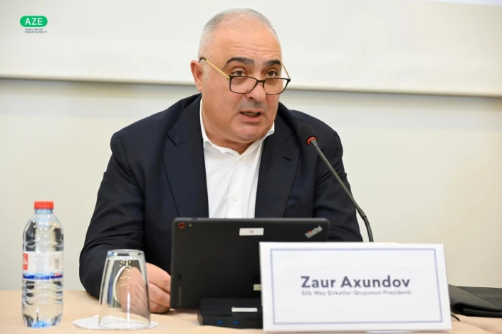 Zaur Axundov Azərbaycan Velosiped Federasiyasının prezidenti seçilib - ŞƏKİL