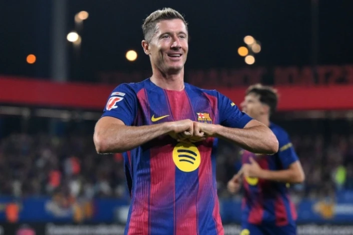 Левандовски не спешит с решением о будущем