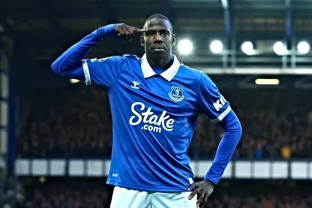 "Everton" terminates contract with Malian footballer
