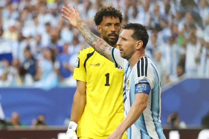 İnter Mayami Vozinyanı Lionel Messi ilə komanda yoldaşı olmağa dəvət edir
