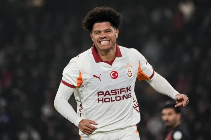 "Galatasaray" Sets Transfer Fee for Sara
