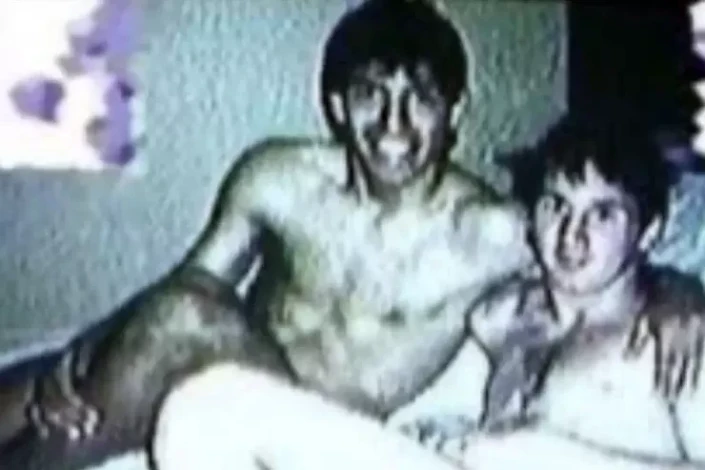 Aguero talks about the bedroom photo with Messi and the statement "We didn't sleep all night"