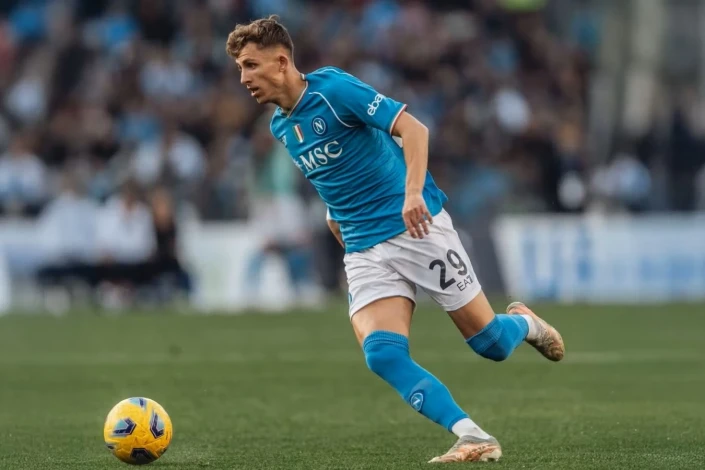 "Napoli" Lindströmün "Şalke"yətransferi uğursuzлугun səbəblərini açıqladı