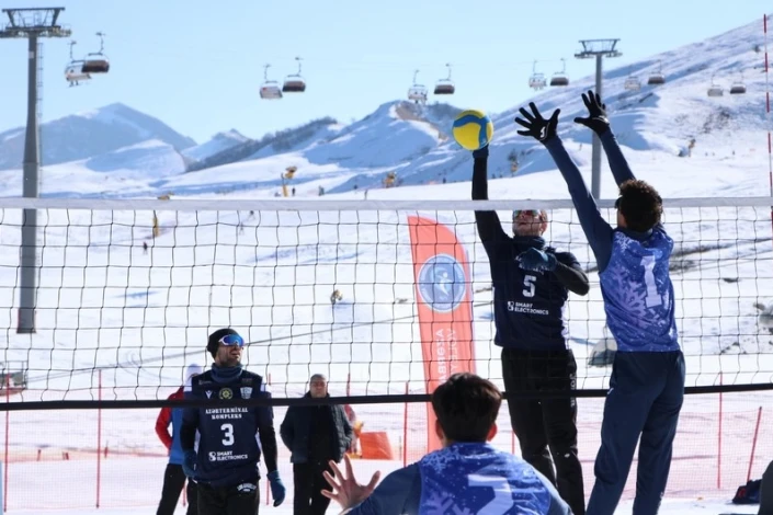 Qar voleybolu üzrə Azərbaycan çempionatının finalçıları müəyyənləşib