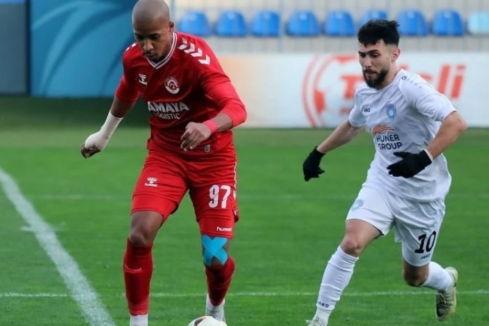 Felipe Santos üçün əlamətdar qol