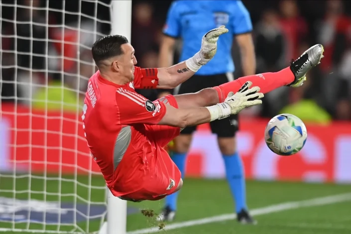 Franko Armani Libertadores Kubokunda Rekorda Yaxınlaşır