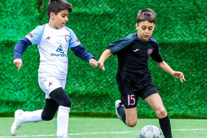 Futbolçularımız yarışa qələbə ilə başladı