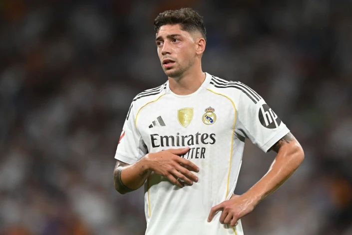 Federiko Valverde "Atletiko" ilə oyundakı qırmızı vərəqə görə bir oyunluq cəza aldı