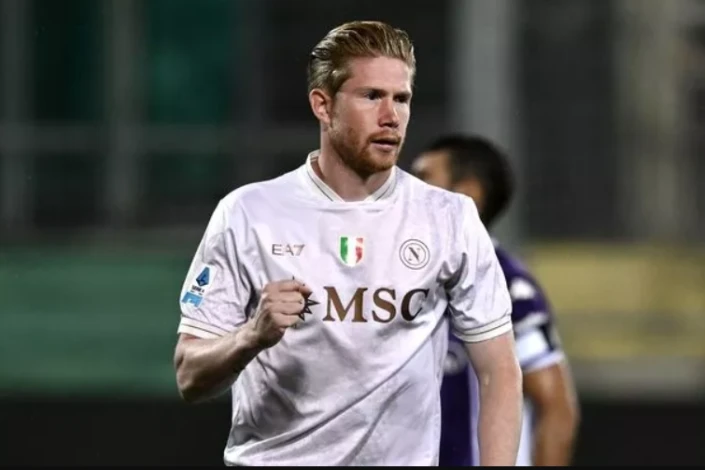 De Bruyne "Napoli"dən ayrılacağı ilə bağlı şayiələrə aydınlıq gətirdi