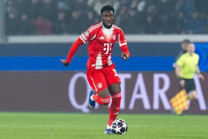 "Bayern", Alphonso Davies'i Satmayı Düşünüyor