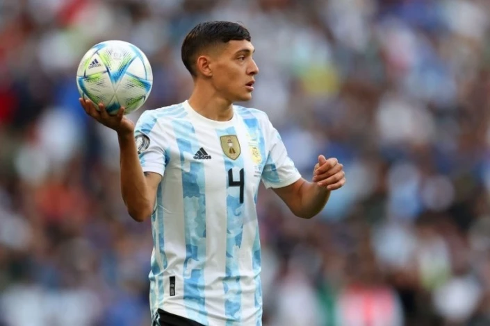Argentina national team member followed by 4 clubs