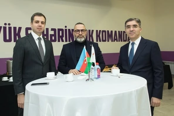 "Sumqayıt" ilə "SOCAR Polymer" MMC arasında sponsorluq müqaviləsi imzalanıb