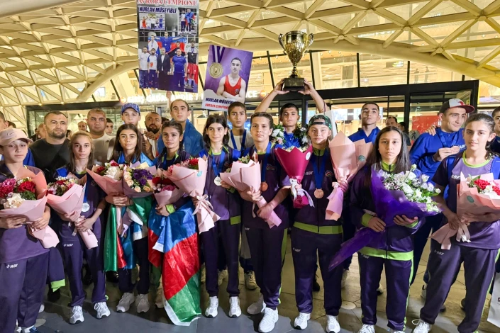 Azerbaijani national team of schoolboy boxers returns home with a historic success at the European Championship