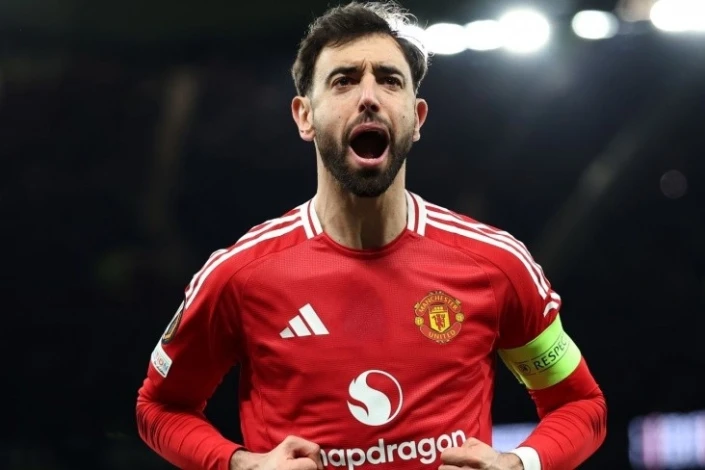 "Manchester United" - "West Ham" hazırlık maçı seyirci rekoru kırdı