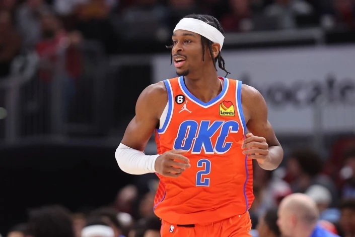 Şey Gilces-Aleksander NBA-nın ən çox qazanan oyunçusu oldu