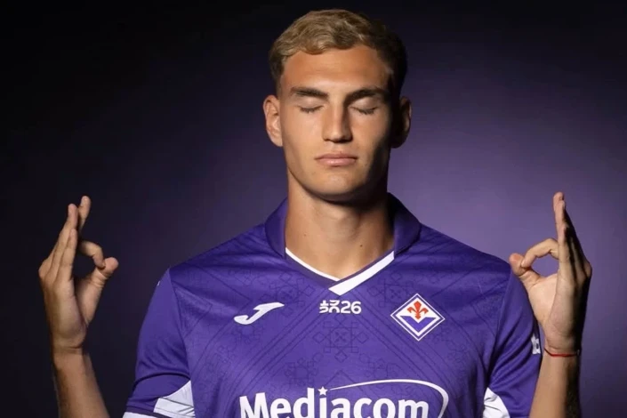 Fiorentina "Parma"nın forvard Mateo Pelleqrinonun transferini açıqlayıb