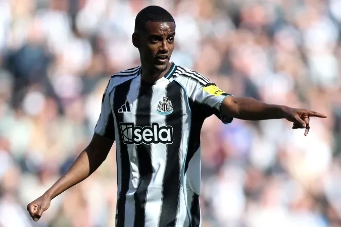 Aleksandr Isak Became the Most Expensive Transfer in Premier League ...