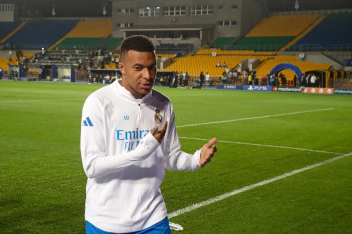 Kilian Mbappe, Avrupa'nın "TOP-5" liglerinde Thierry Henry'yi gol sayısında geçti