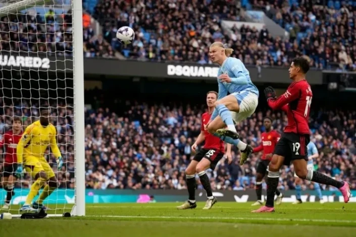 "Manchester City" Defeats "Manchester United" 3-0
