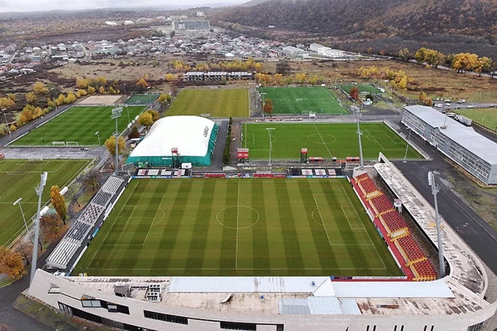 Qəbələ şəhər stadionu millimizin oyununa hazırdır - FOTO - VİDEO